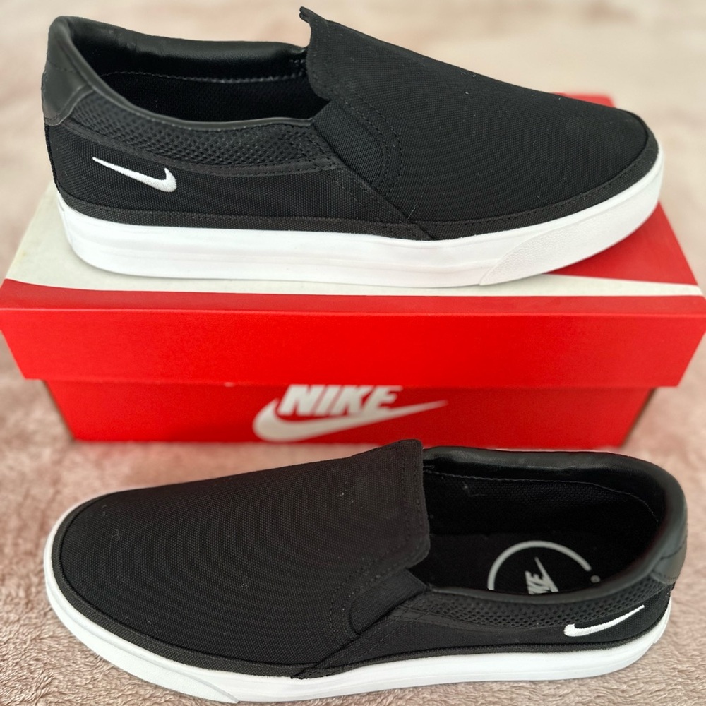 Nike Court Legacy Slipon black canvas size 8.5
